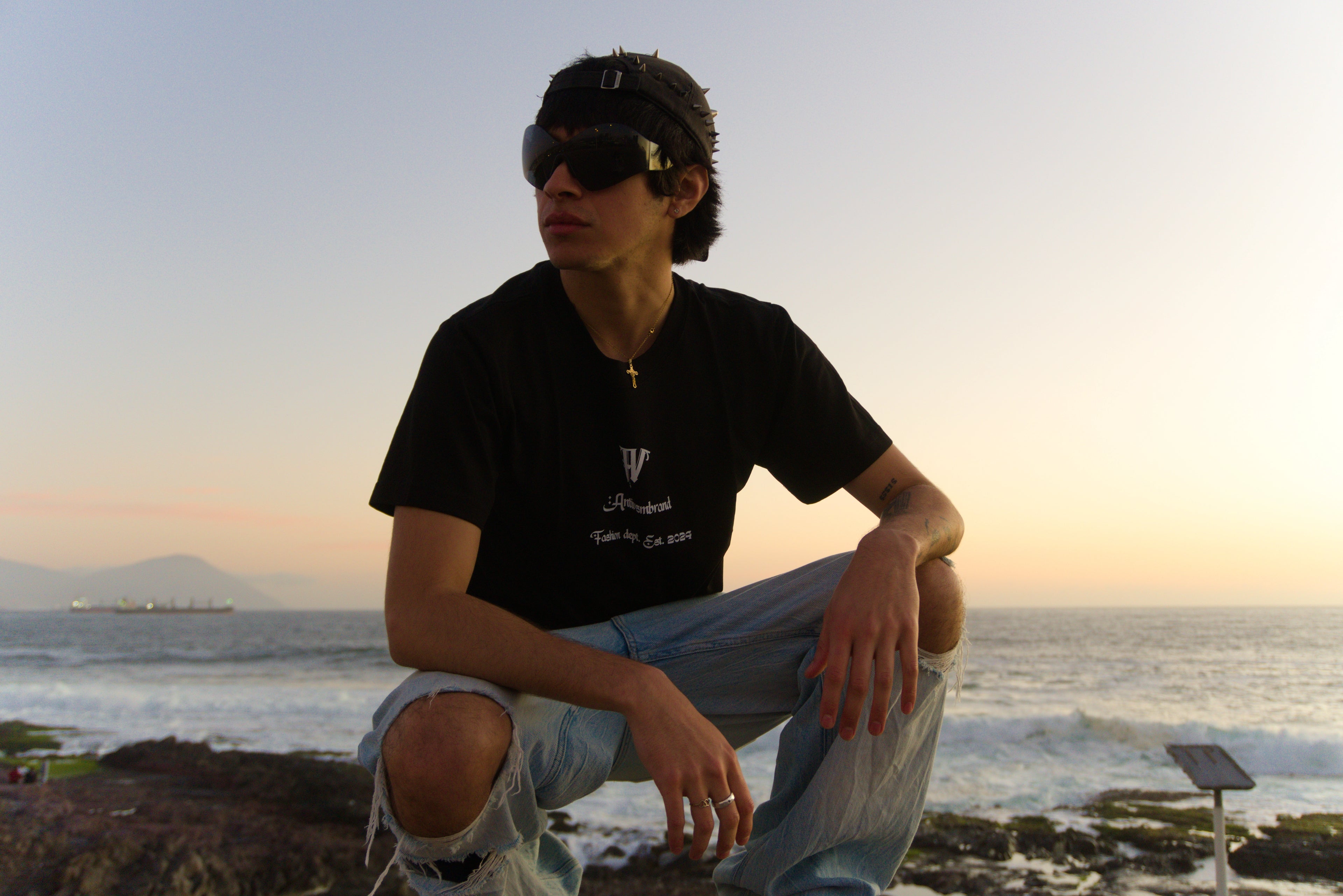 ANTIVSM - FASHION_DPT_2024_BLACK